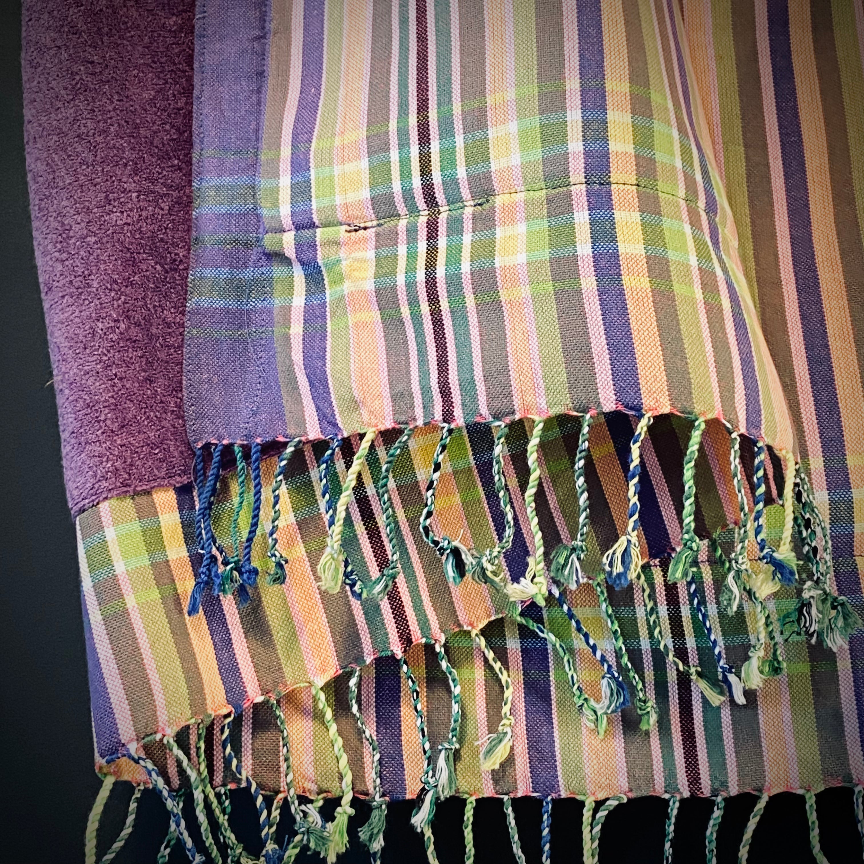 Kikoi Strandtuch decent multicolored stripe purple frame and purple towel