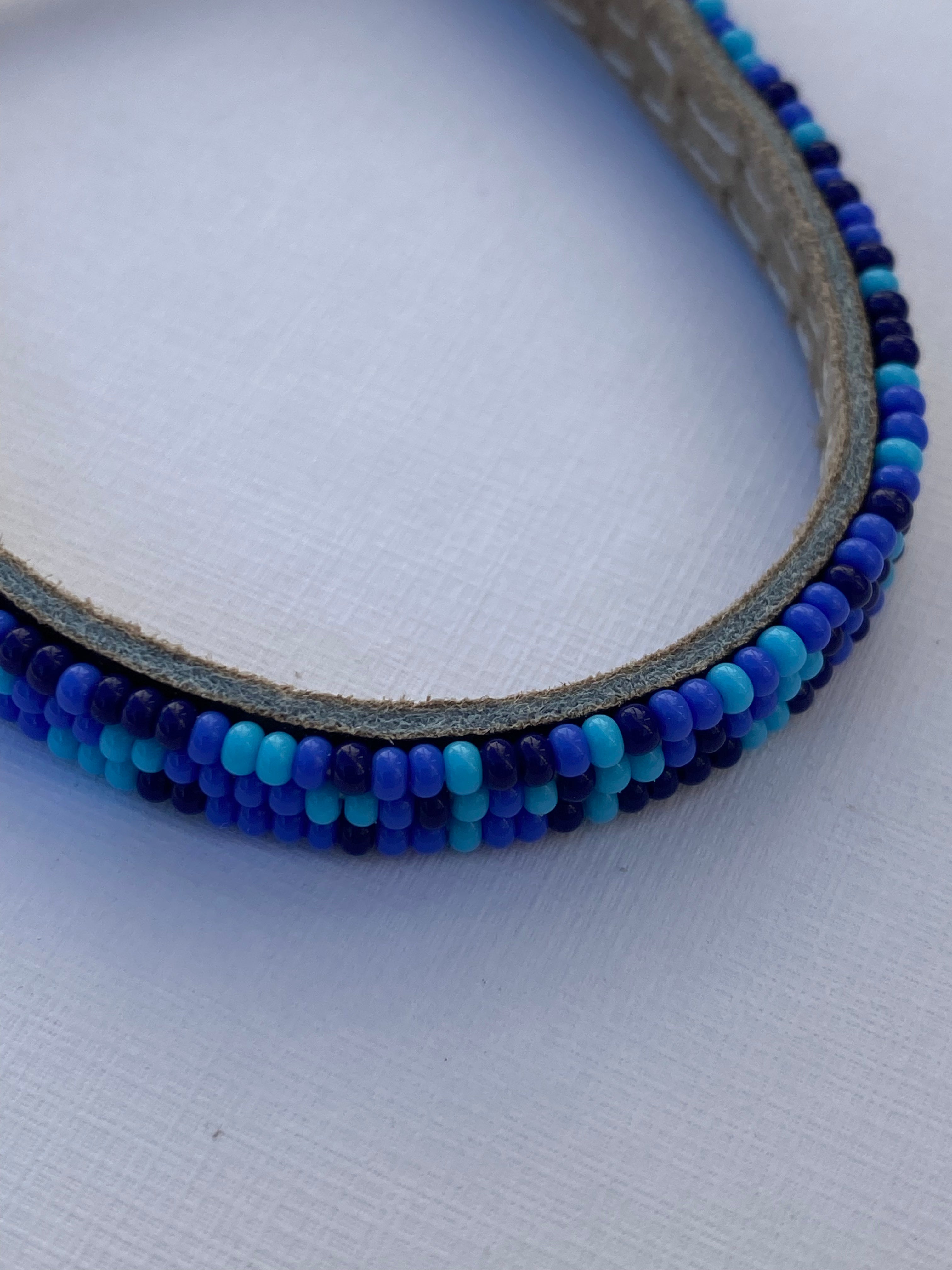 Armband mixed colors all blue